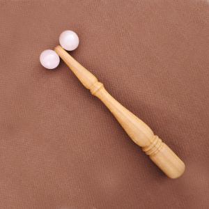 Roulette de massage facial avec boule de massage en pierre quartz rose